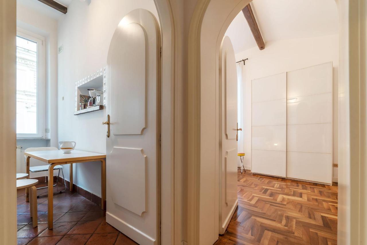 Casa Isabella Al Colosseo - FromhometoRóma Kültér fotó