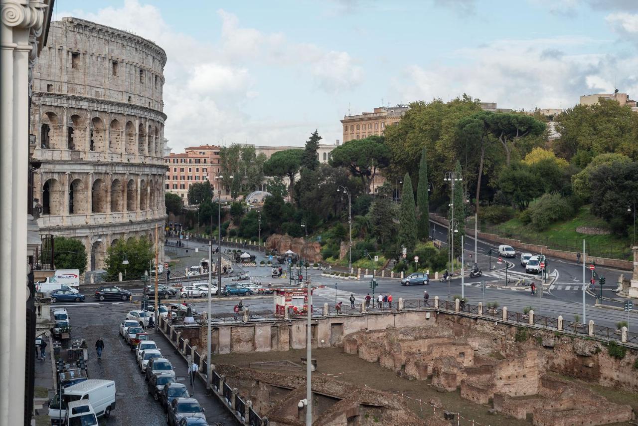 Casa Isabella Al Colosseo - FromhometoRóma Kültér fotó
