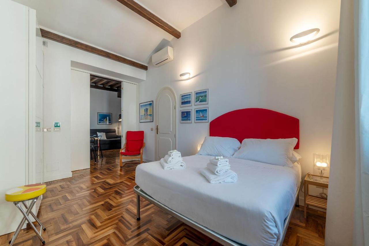 Casa Isabella Al Colosseo - FromhometoRóma Kültér fotó